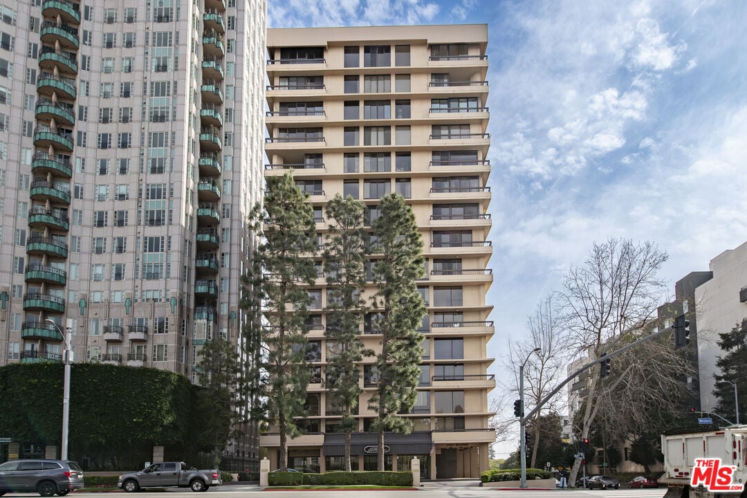 10590 Wilshire Blvd #307 and #2A