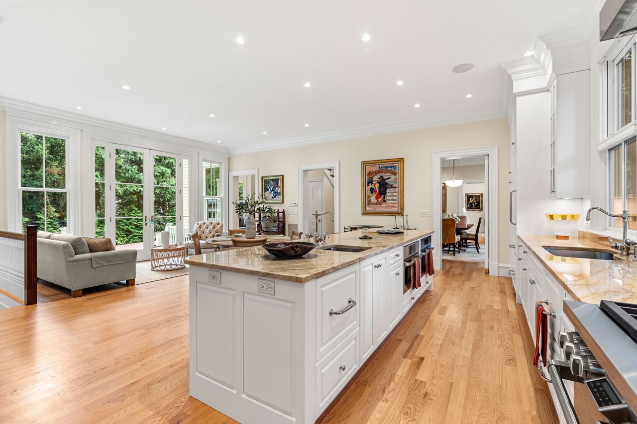 Grand Victorian