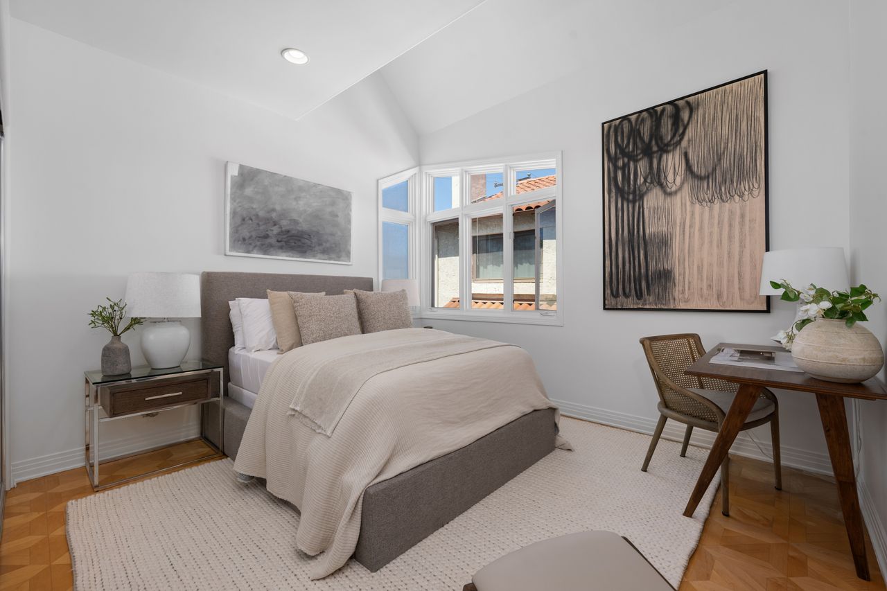 944 18th ST Unit: 3, Santa Monica 