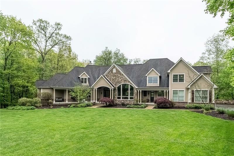 120 Heaven Ln
