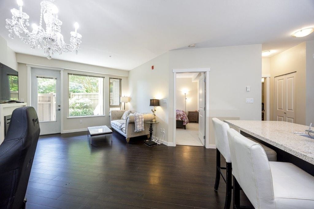119 W 22nd St, #126