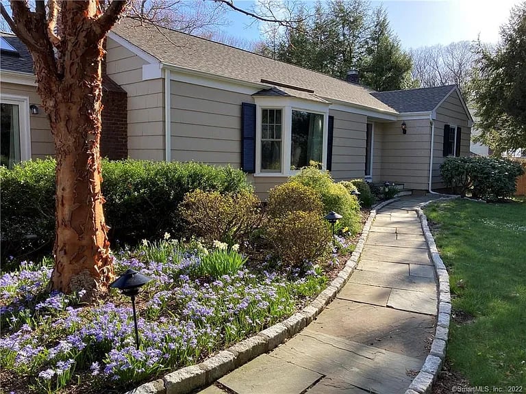 29 Erdmann Lane
