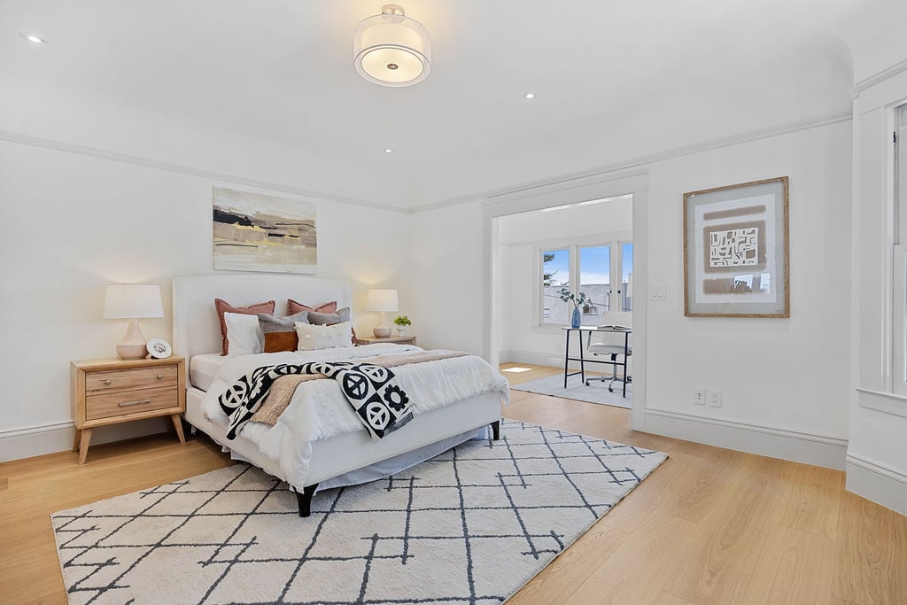 785 3rd Avenue · Photo 18