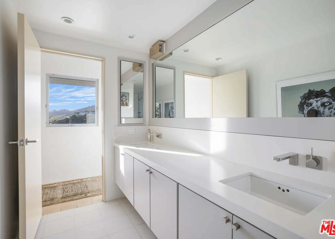 22407 Carbon Mesa Rd