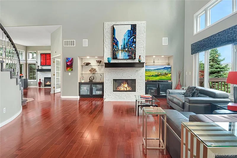 15769 W Ellsworth Dr