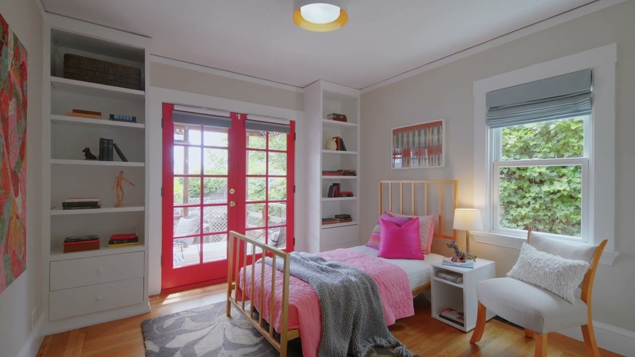 3015 Texas Street 1920s California Craftsman-style home plus a versatile detached structure FOR SALE