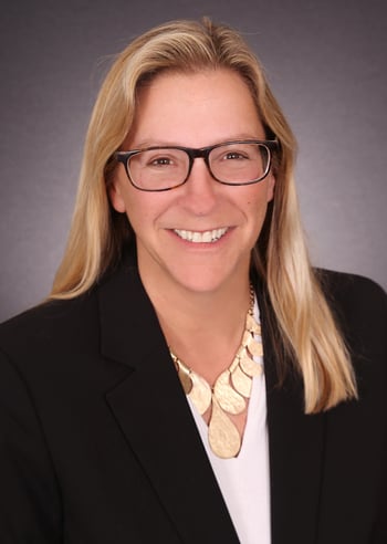 Annie Wachtel Marblehead, MA Real Estate Agent Headshot