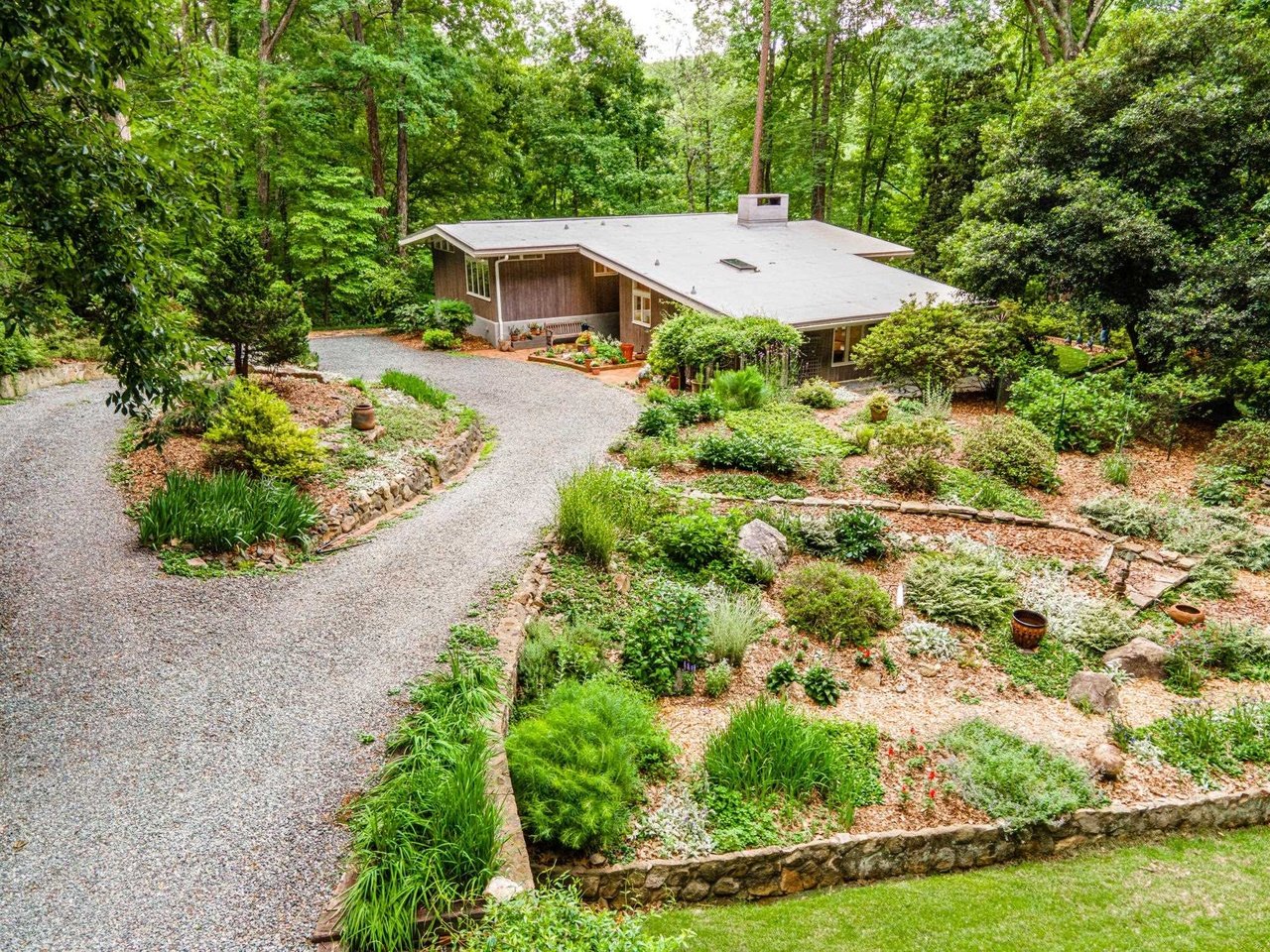 2 Bartram Dr