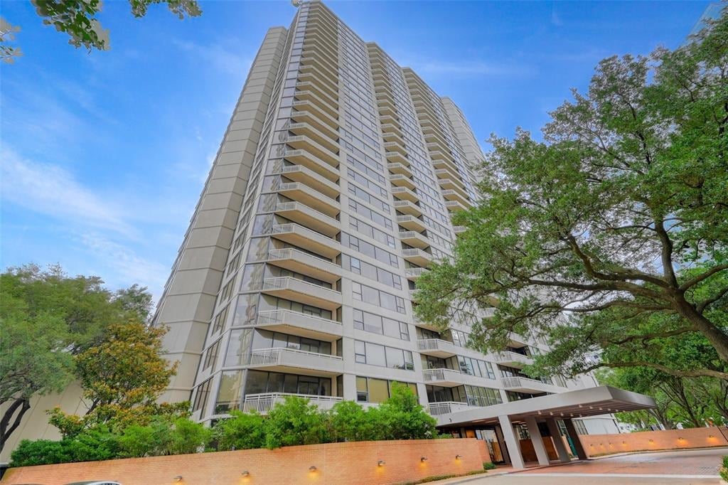 14 Greenway Plaza, #13Q