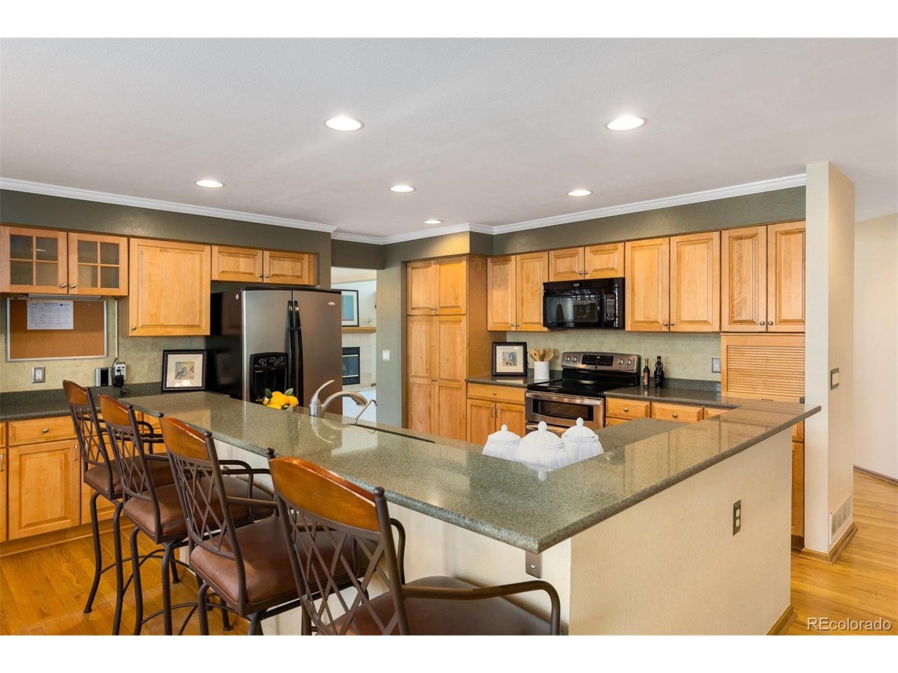 2535 Penhurst Pl