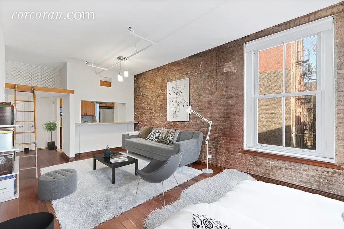 426 W Broadway, #4C