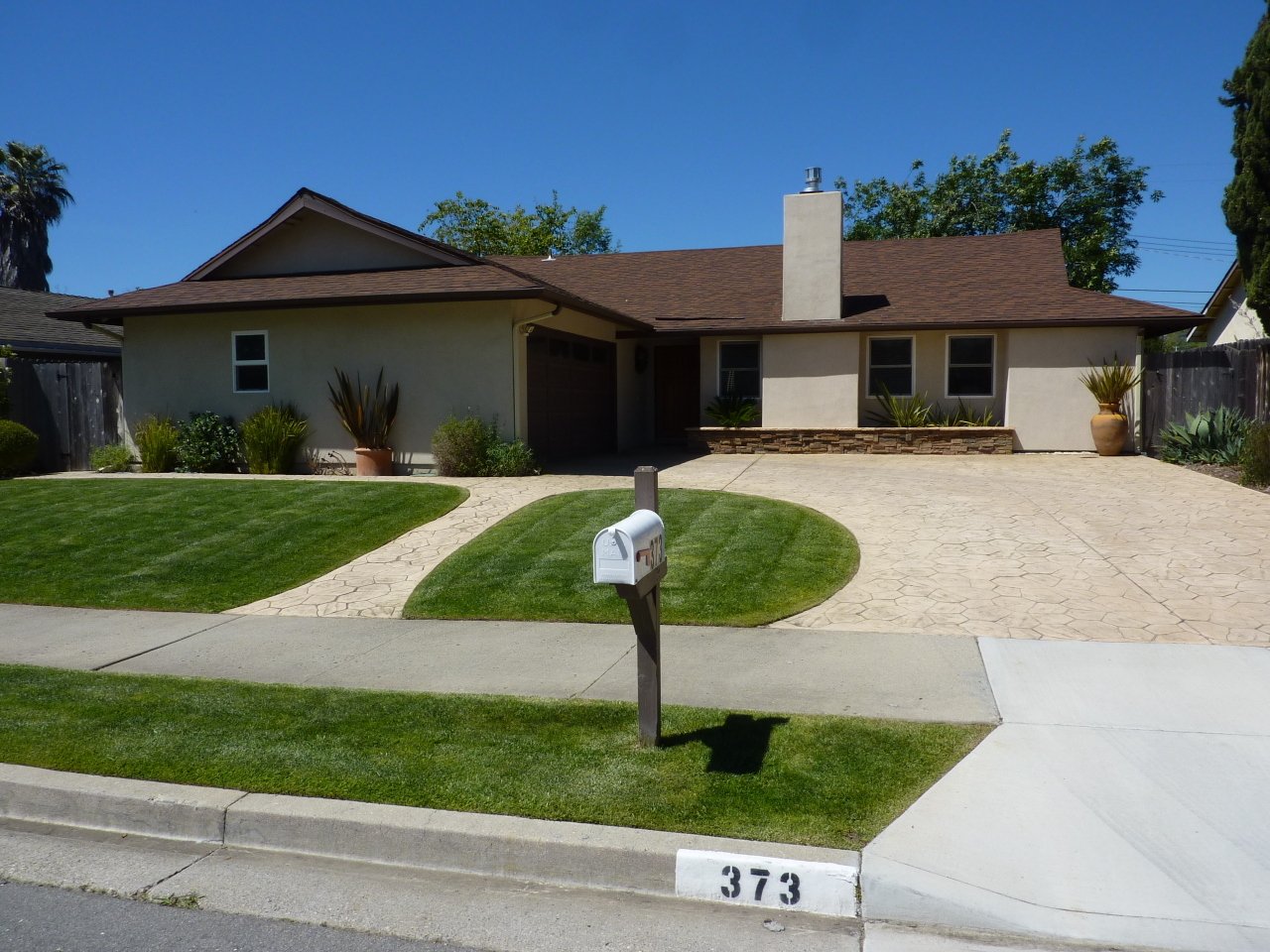 373 Daytona Dr