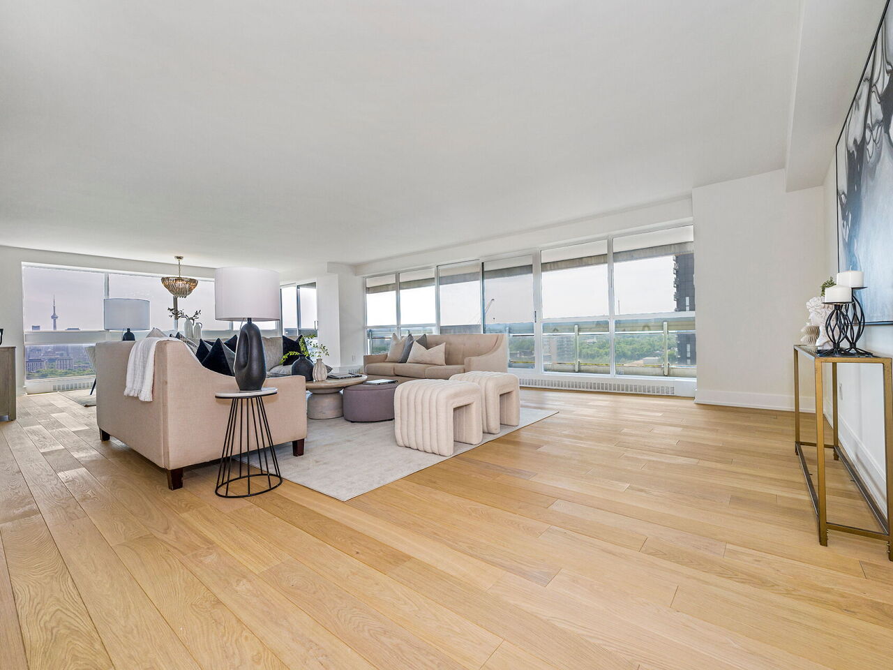63 St Clair Ave W Unit: 1701