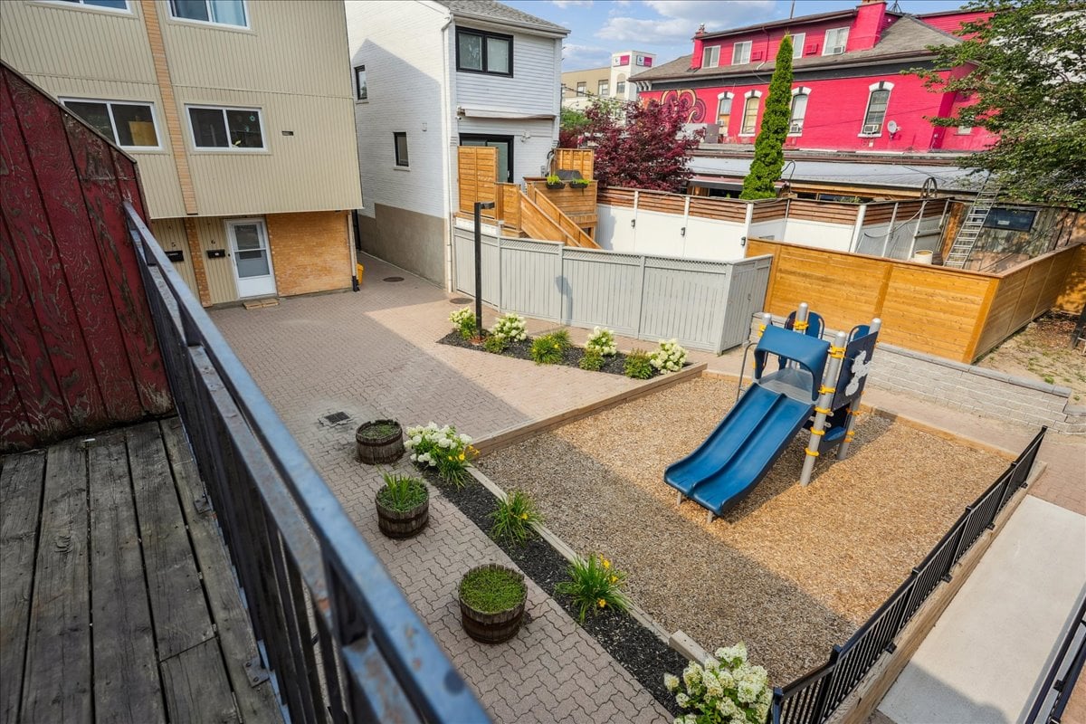 Queen Street East Family Townhome