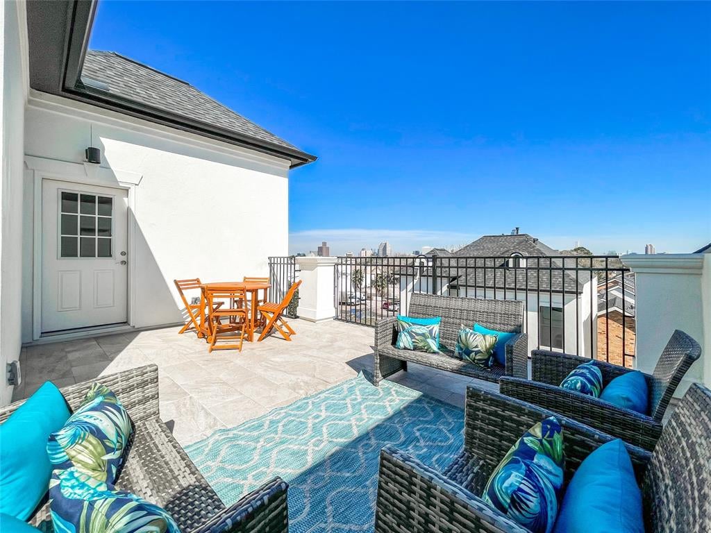 3334 Beverly Forest Dr