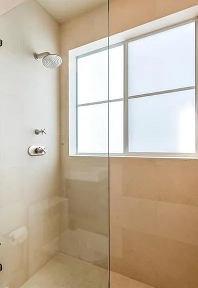 312 Jefferson Ave #5