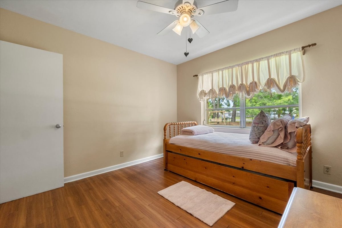 404 NE 11th Ave