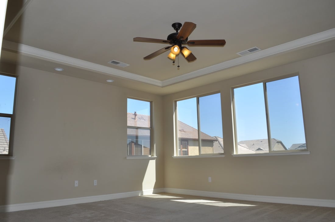 Short Sale in West Sacramento! 3855 Otay St. West Sacramento, CA 95691