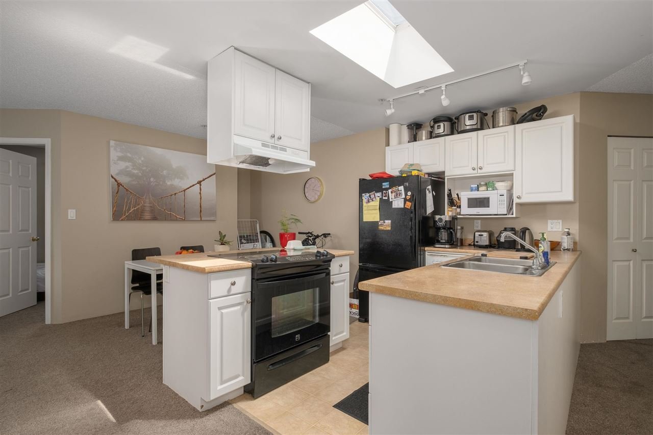 40120 Willow Cres, #B303