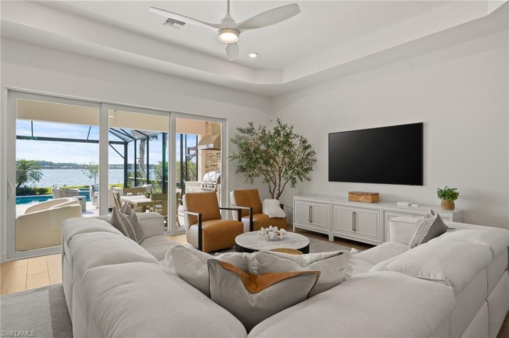 13654 Blue Bay Cir