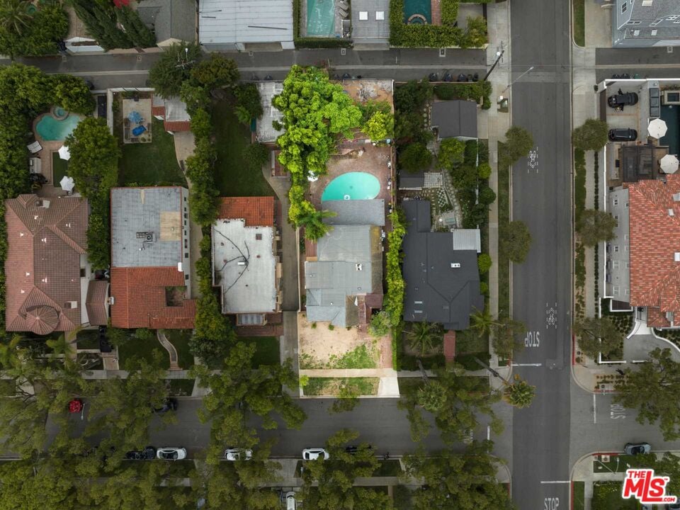 125 N Maple Dr