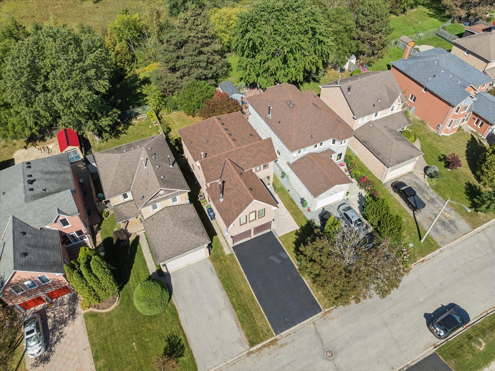 32 Valley Centre Drive