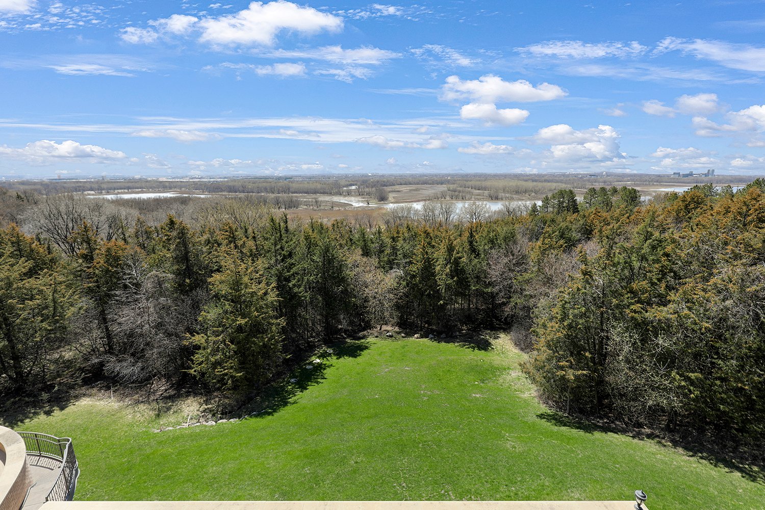Unparalleled Views from the Bluffs of the Minnesota River Valley