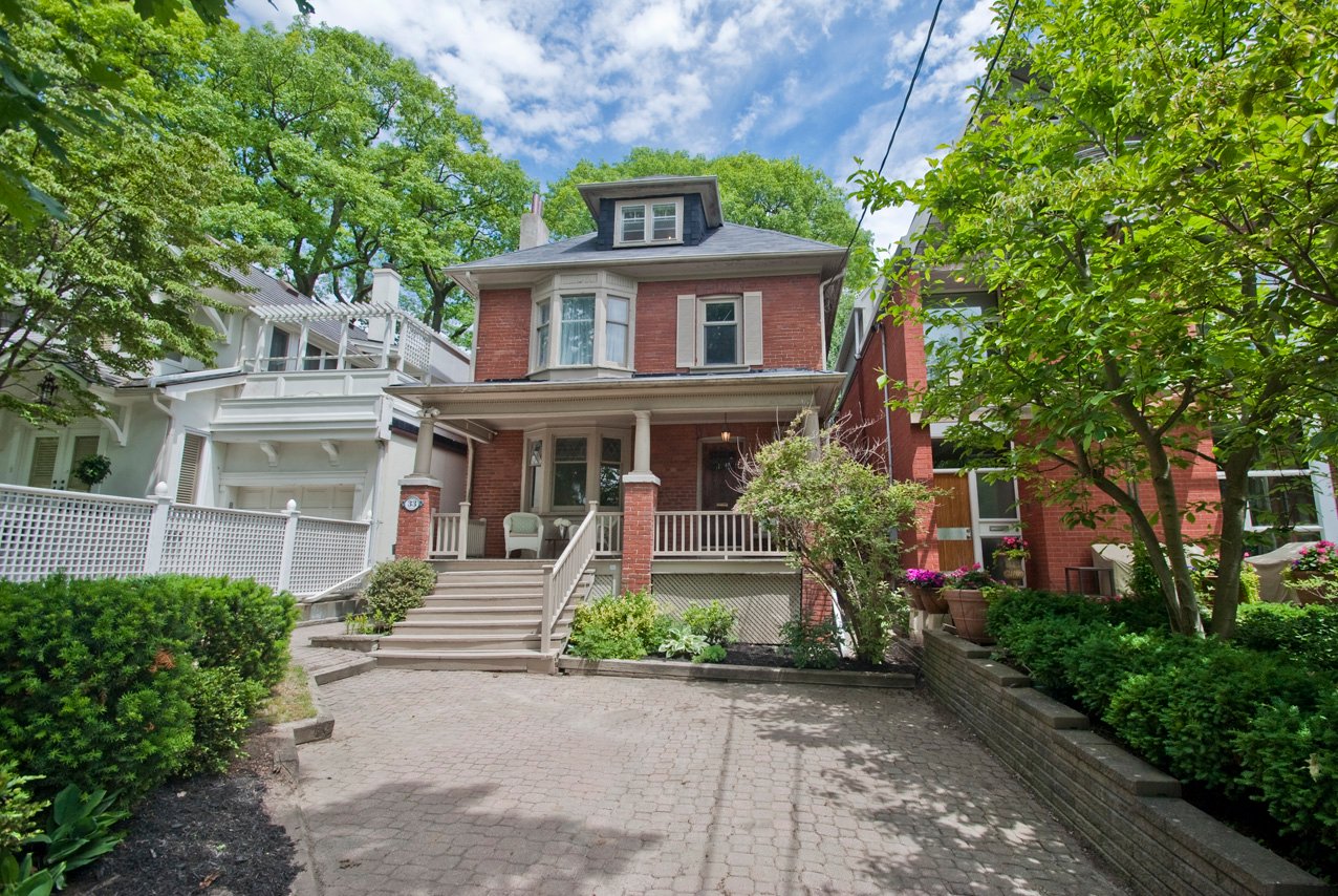 33 Balsam Ave