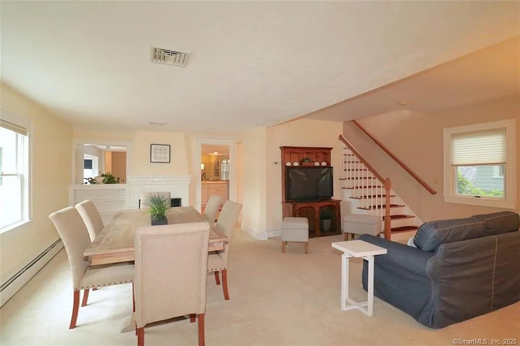 40 Roton Ave