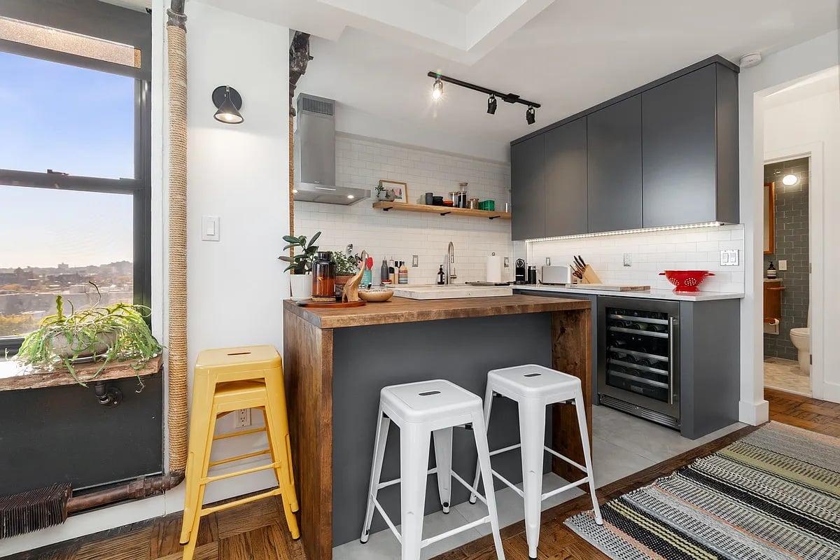 205 Clinton Ave #12F