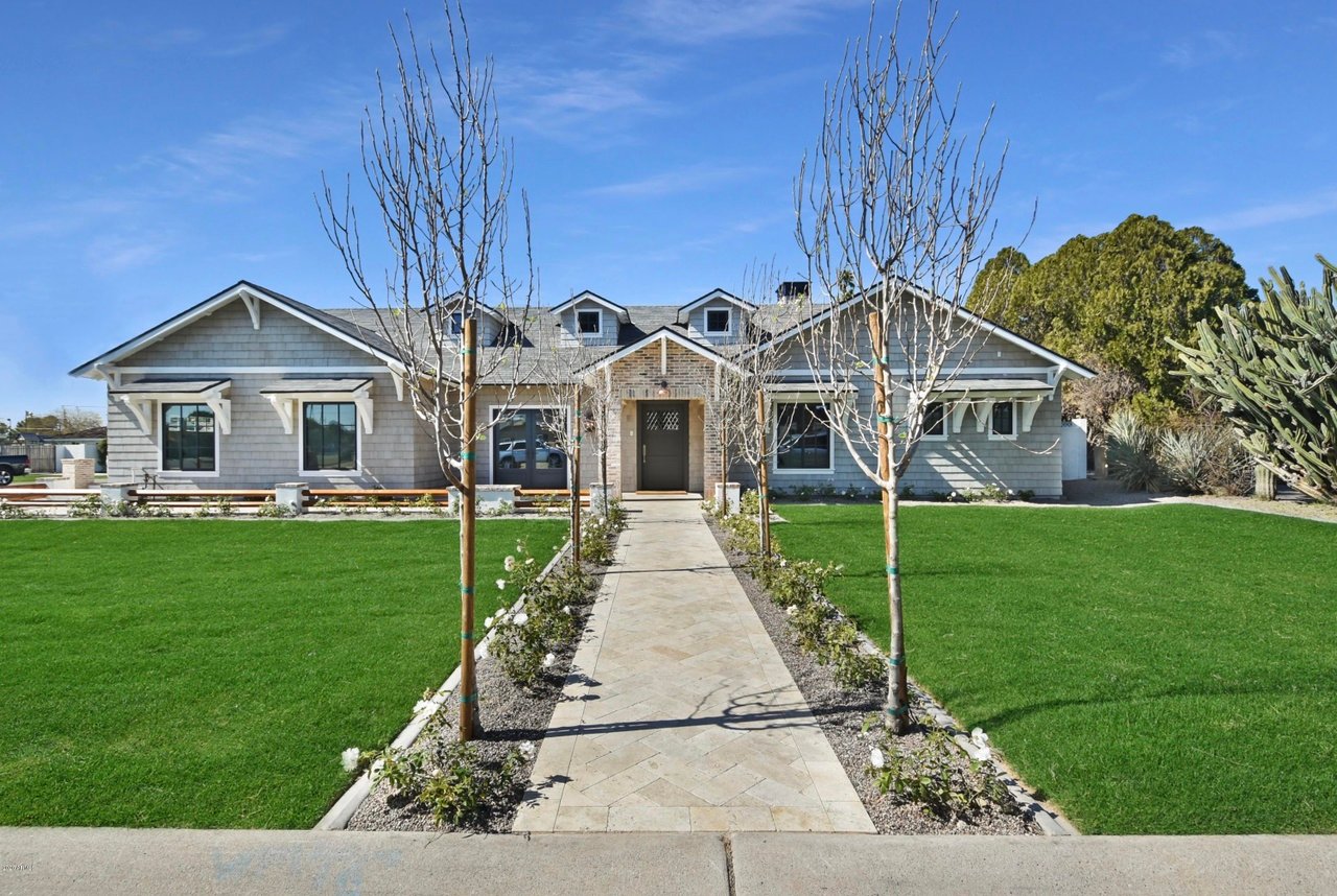5838 E CALLE DEL PAISANO