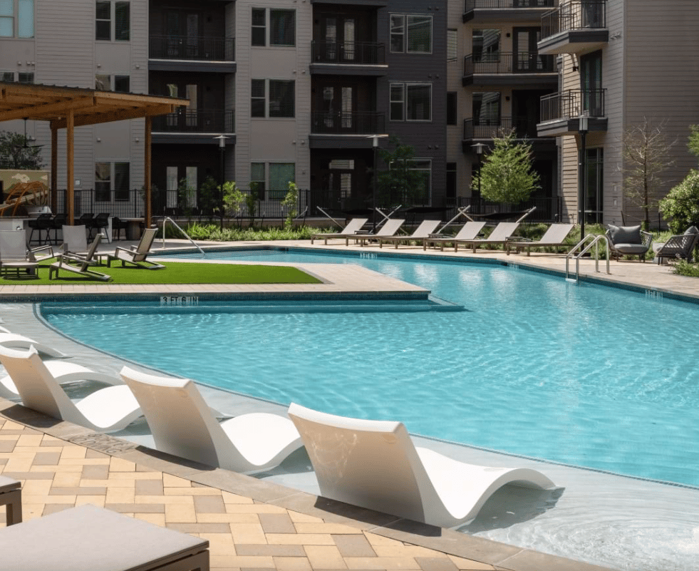 Up to 10 Weeks Free on select units