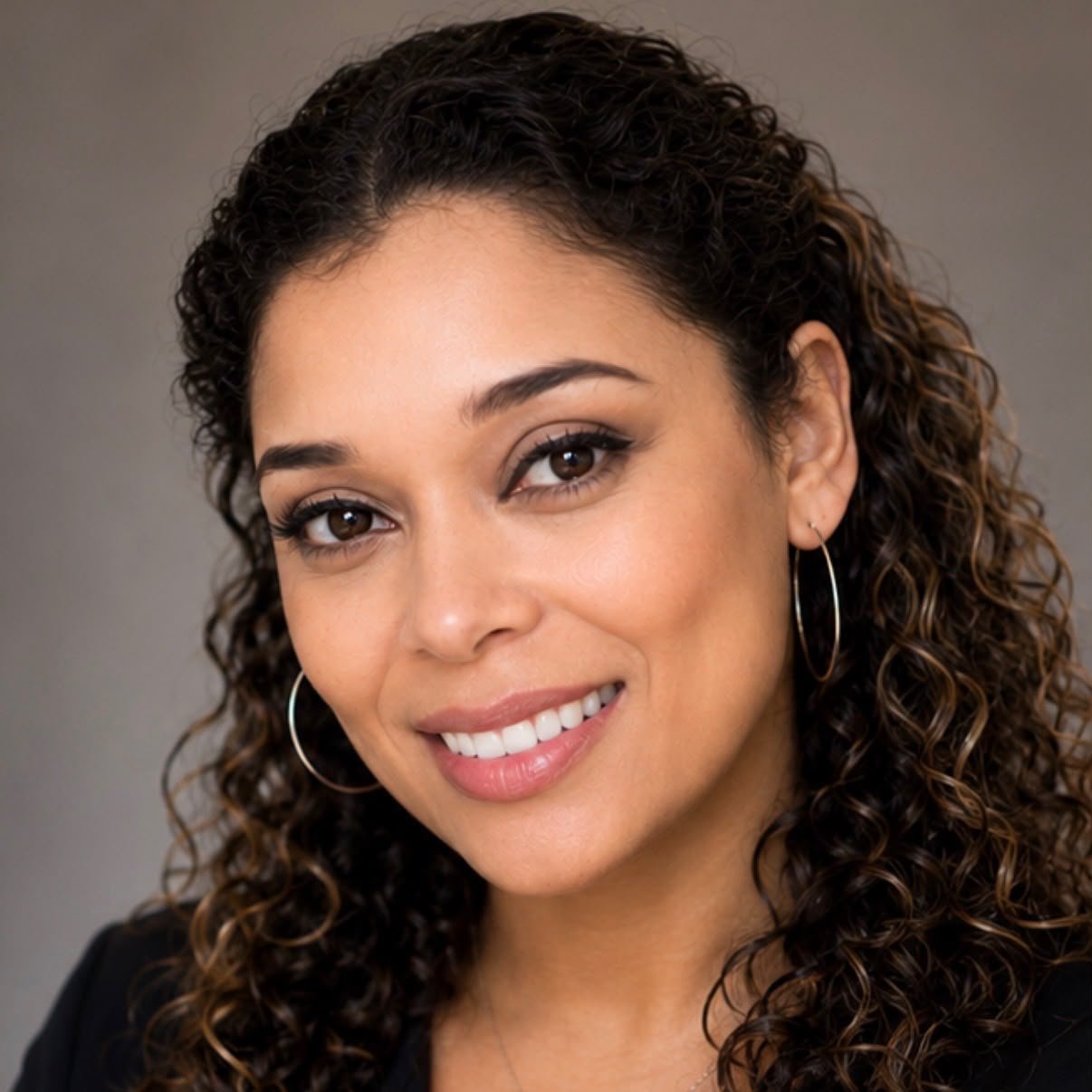 Urania Murillo Griffin, GA Real Estate Agent Headshot