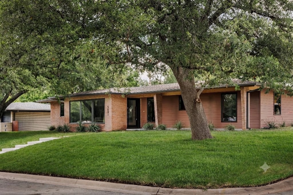 5601 Caprice Dr.