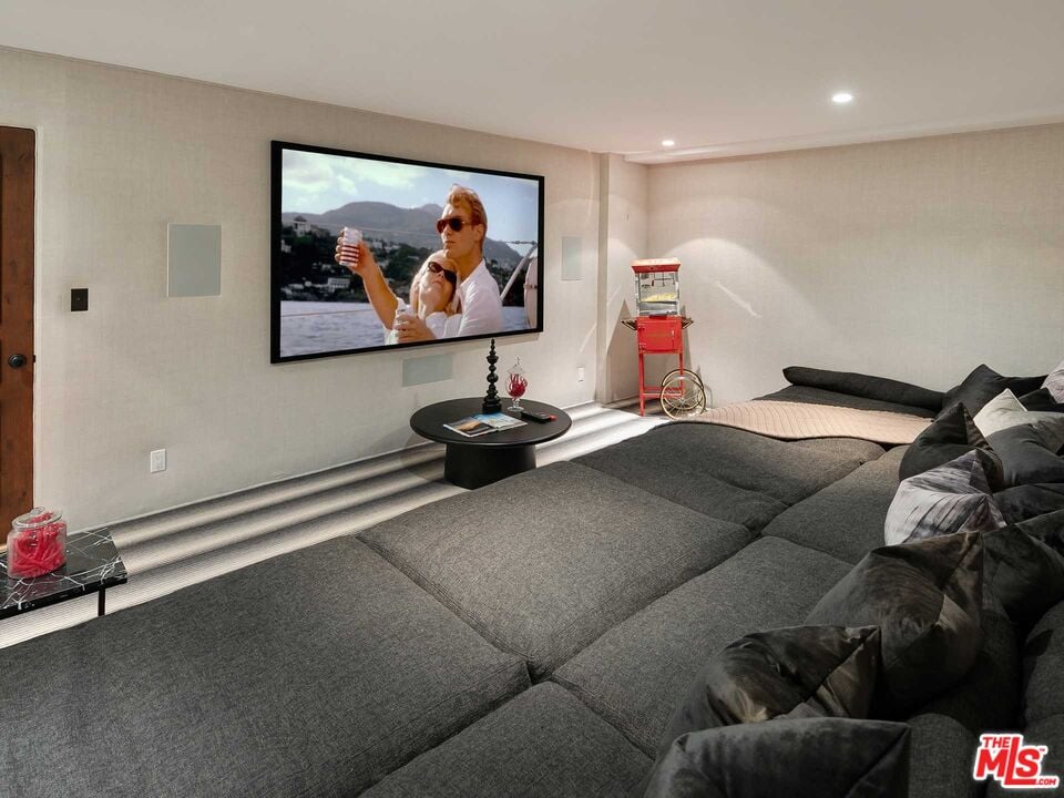 1448 Queens Wy