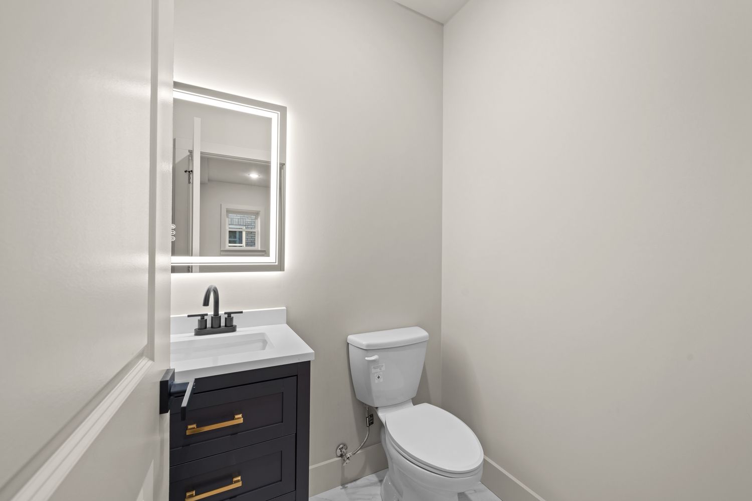 279 Pearsall Ave, Unit 1