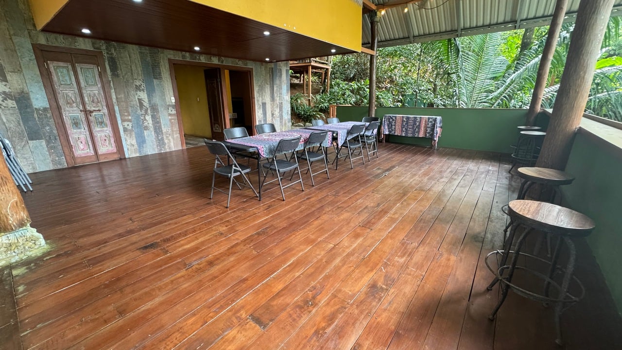 12 Room Hotel in Uvita with Ocean View Expansion Land