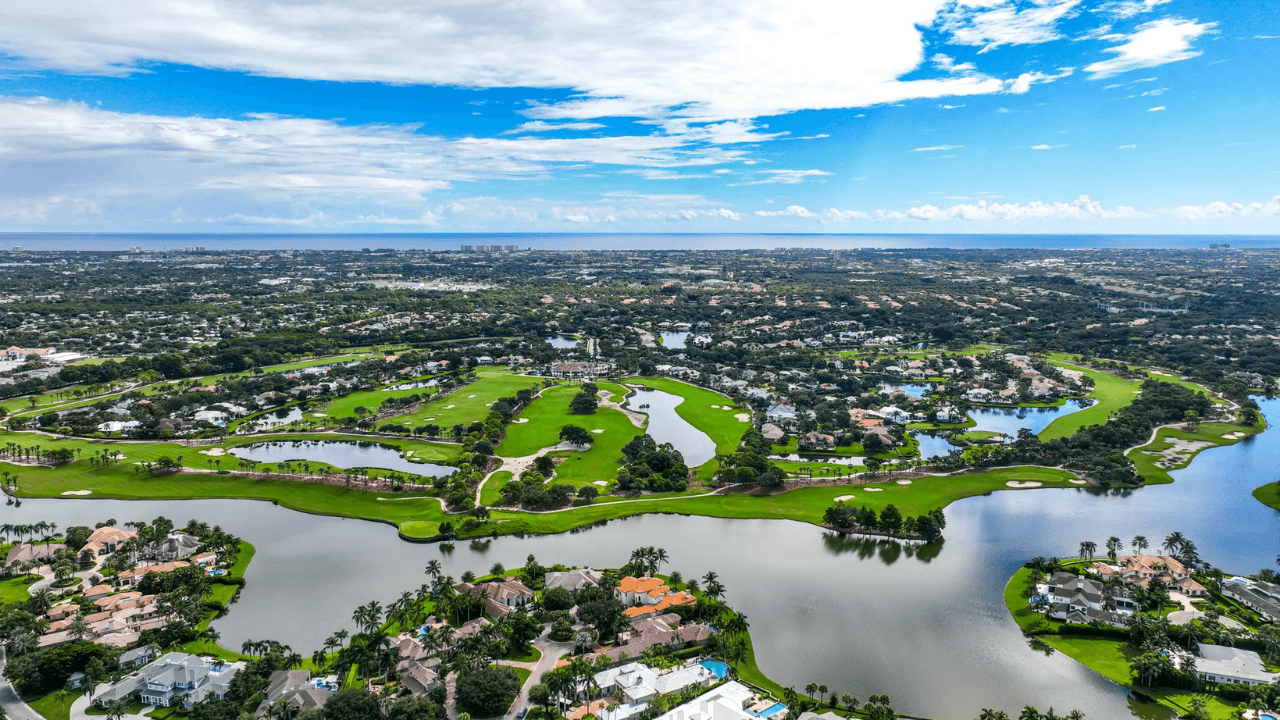 Loxahatchee Club's Signature Jack Nicklaus designed golf course