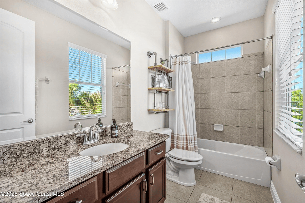 3077 Cortona Dr