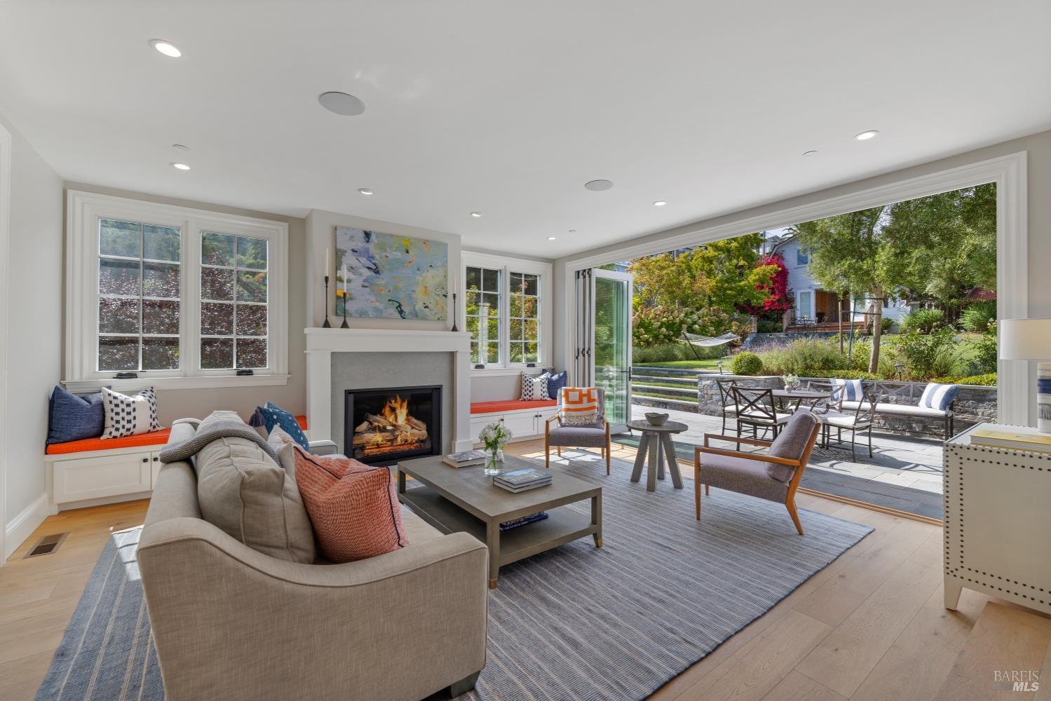 309 Corte Madera Ave