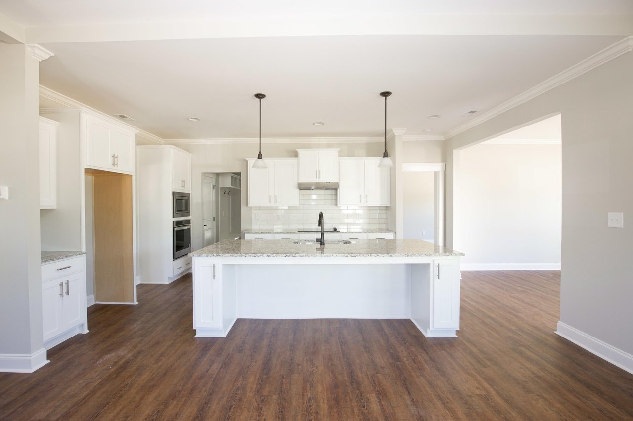 106 Amelia Dr