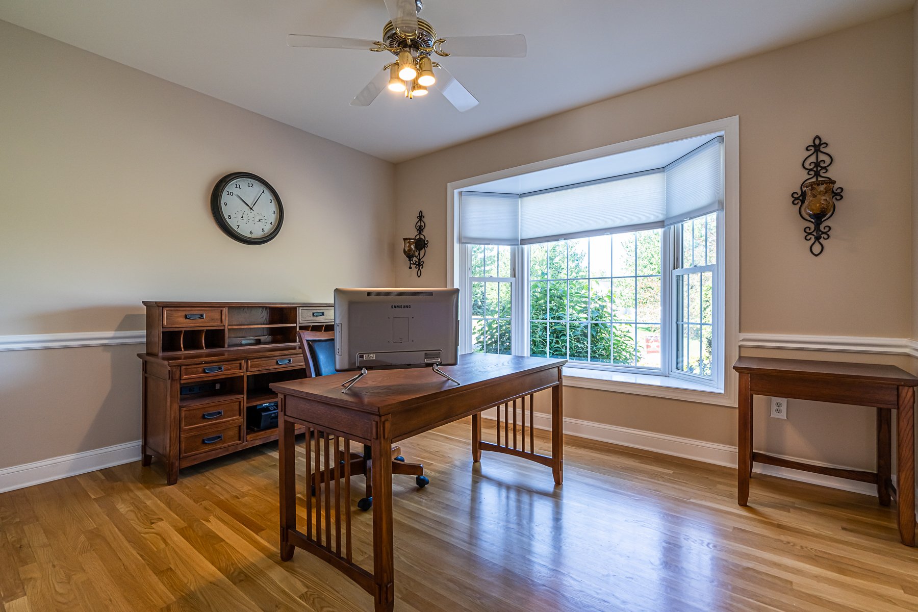 2237 Apple Road