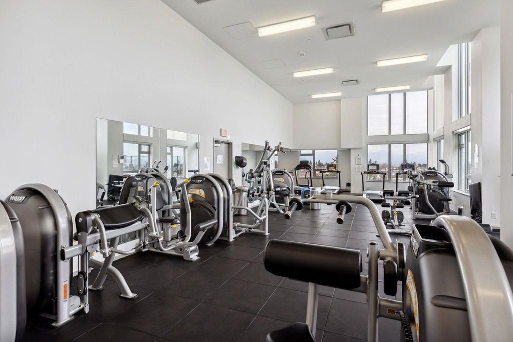 5470 Ormidale St, #518