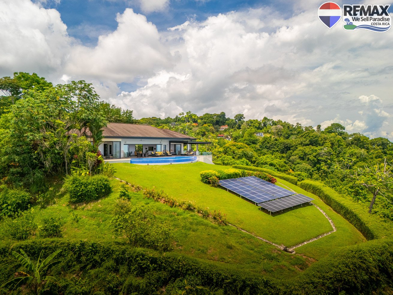 Luxury Ocean View Home in Ojochal Costa Rica | Infinity Pool & Sunset Views
