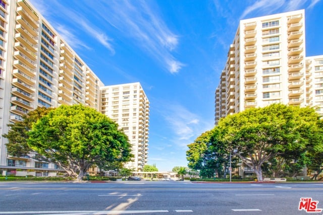 2170 Century Park E #PH2110