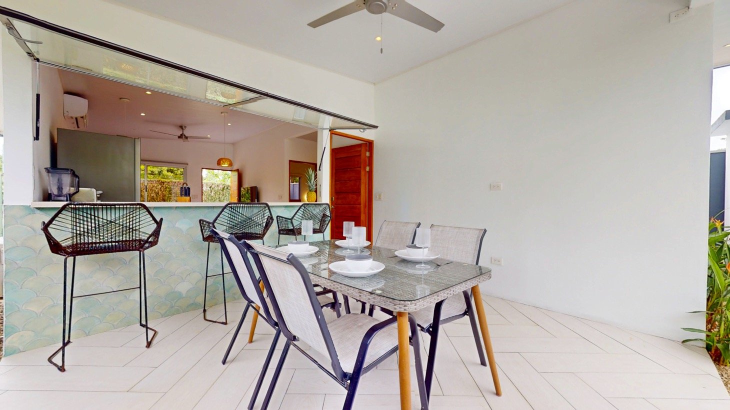 Turnkey Home for Sale in Bahía Uvita, Costa Rica – Walk to the Beach and Marino Ballena National Park