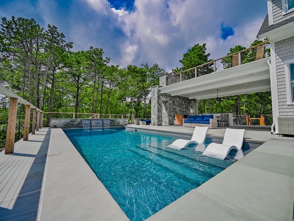 12 Paddock Rd