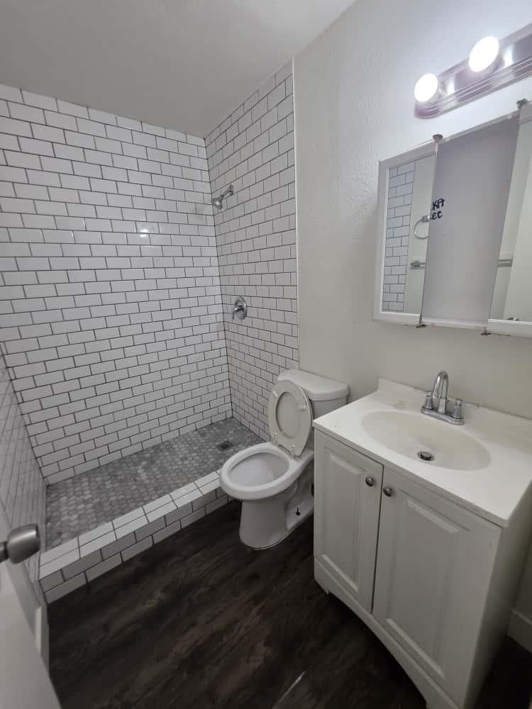 1121 East Desert Inn Road #1