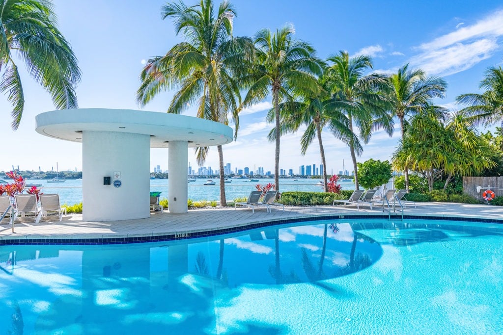 Waverly Sky Home Lists | Million Dollar views | 2810