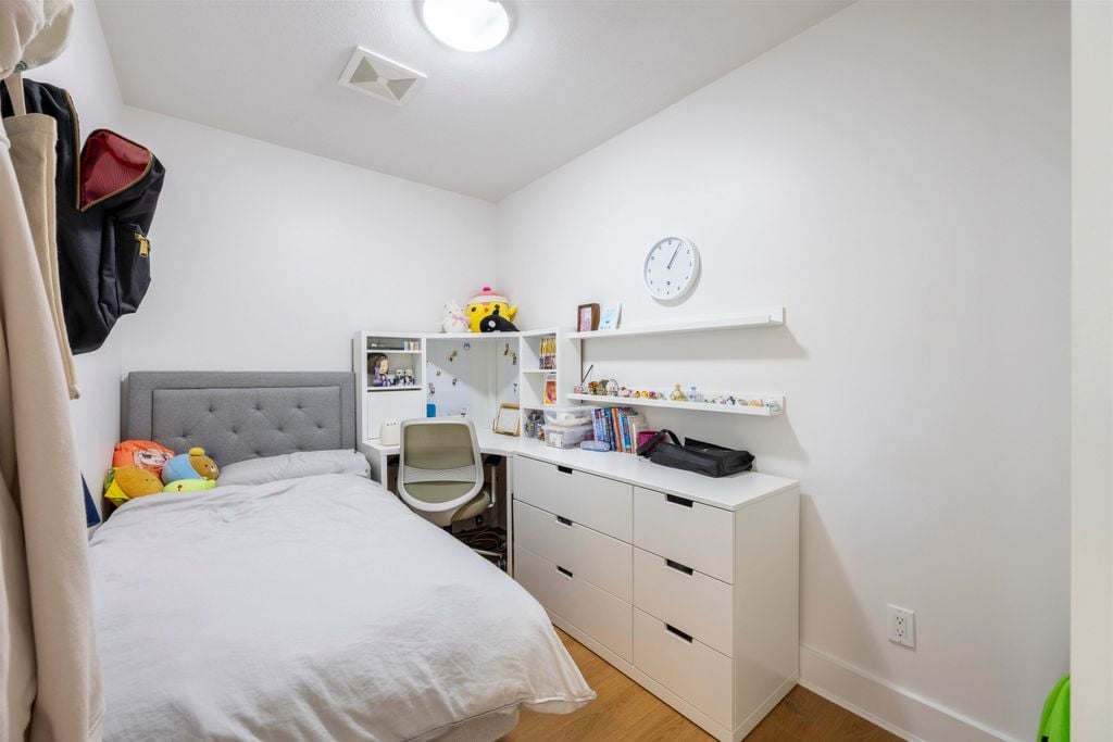 7418 Byrnepark Walk, #104